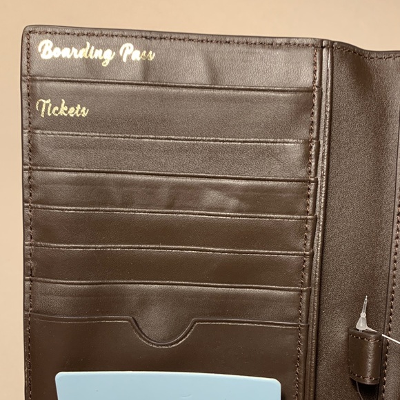 ANTONIO MELANI Brown Textured Leather Travel Wallet - Picture 7 of 12